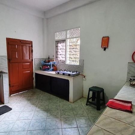 Guesthouse Kind And Love Hikkaduwa Extérieur photo