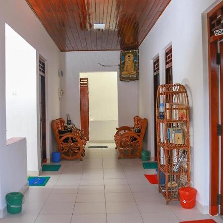Guesthouse Kind And Love Hikkaduwa Extérieur photo