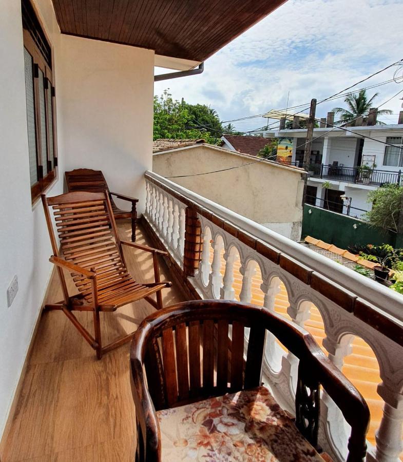 Guesthouse Kind And Love Hikkaduwa Extérieur photo